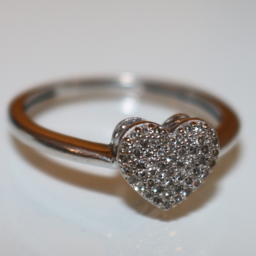 Heart Diamond ring